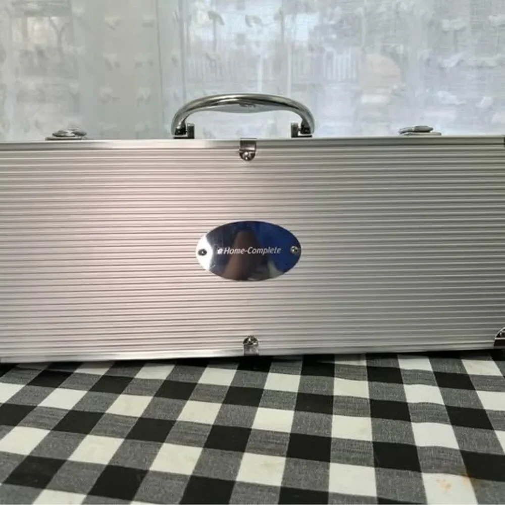 Unbranded brand new